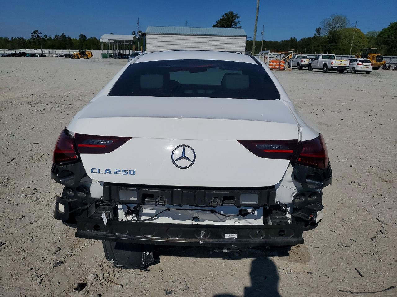 2025 MERCEDES-BENZ CLA 250 photo 11