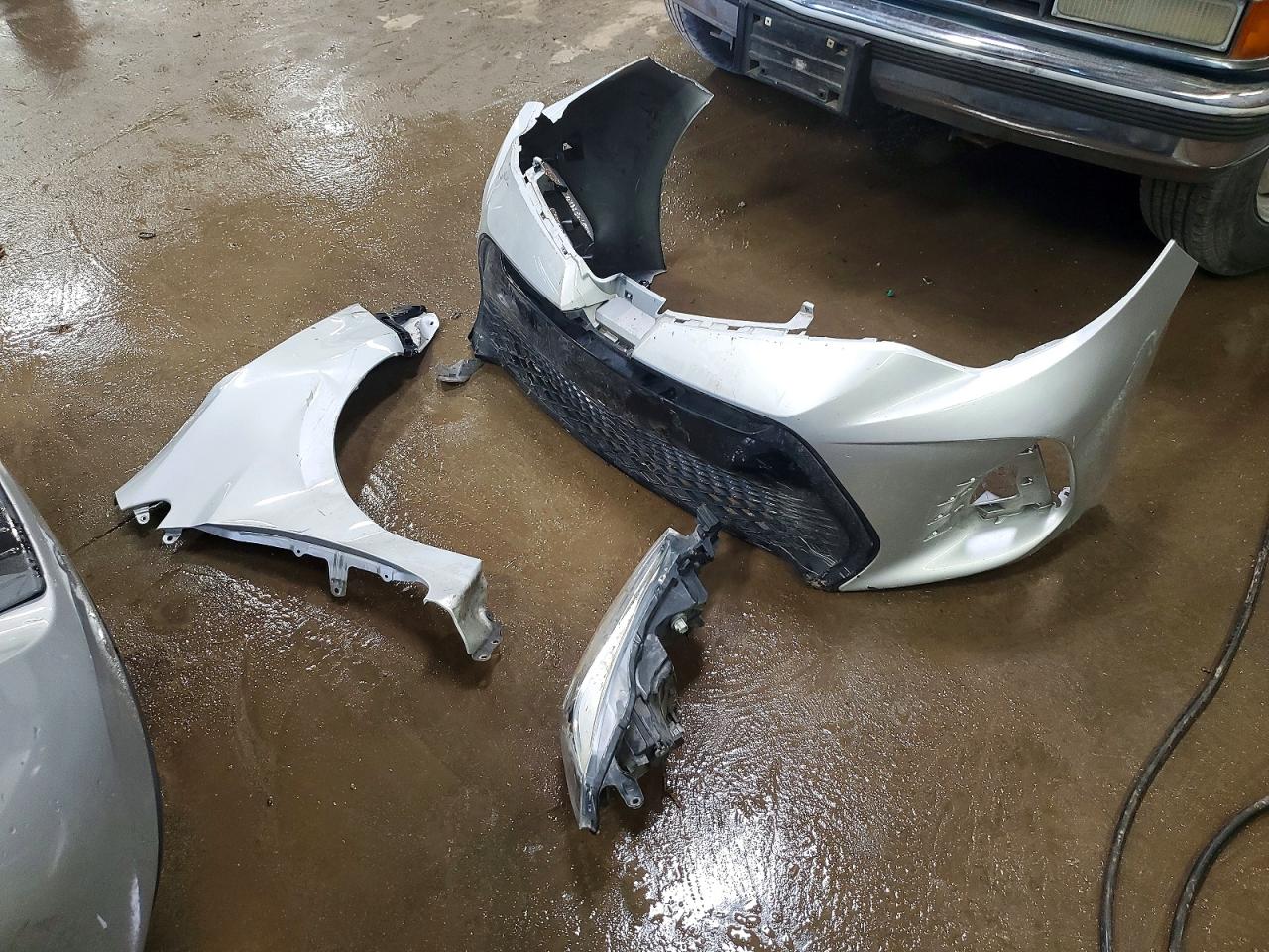 2018 TOYOTA COROLLA SE photo 23