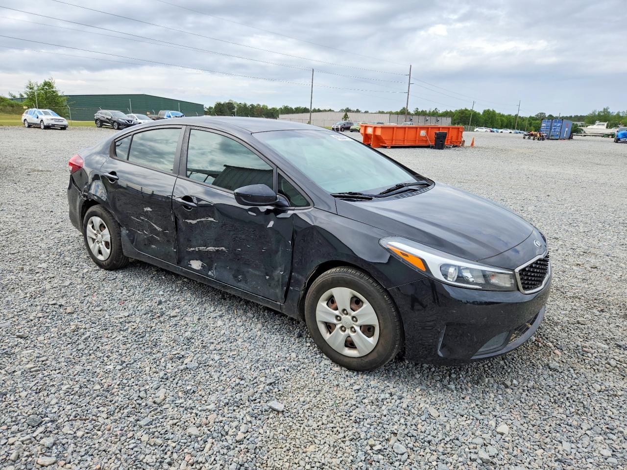 2017 KIA FORTE LX photo 10