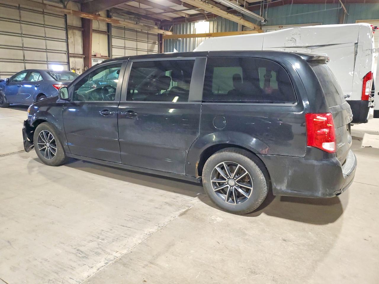 2015 DODGE GRAND CARAVAN SE photo 4