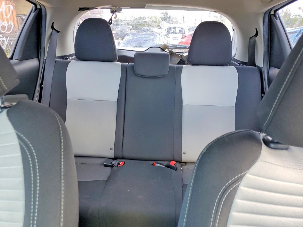 2019 TOYOTA YARIS L photo 28
