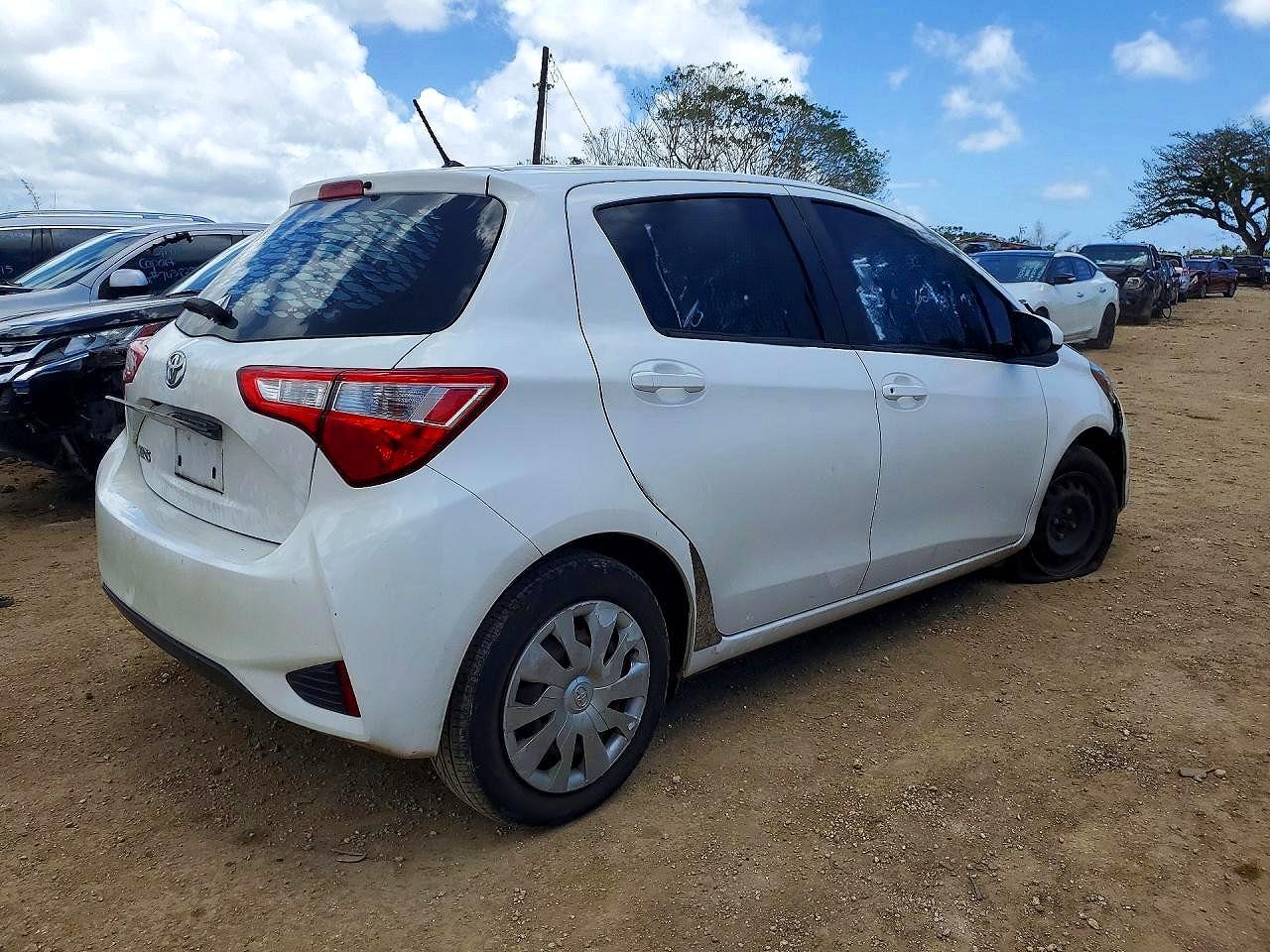 2019 TOYOTA YARIS L photo 7