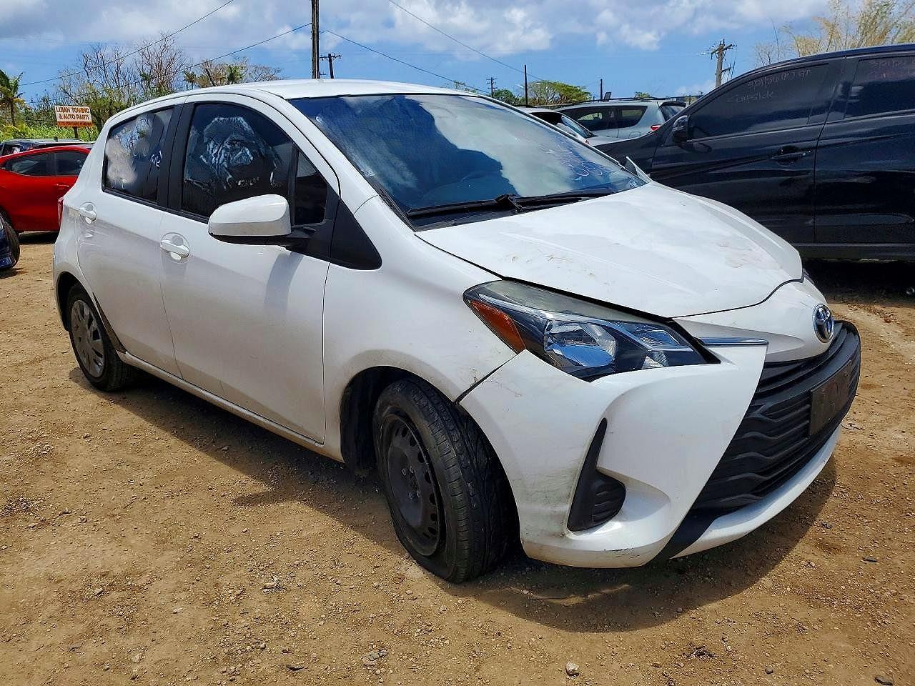 2019 TOYOTA YARIS L photo 10