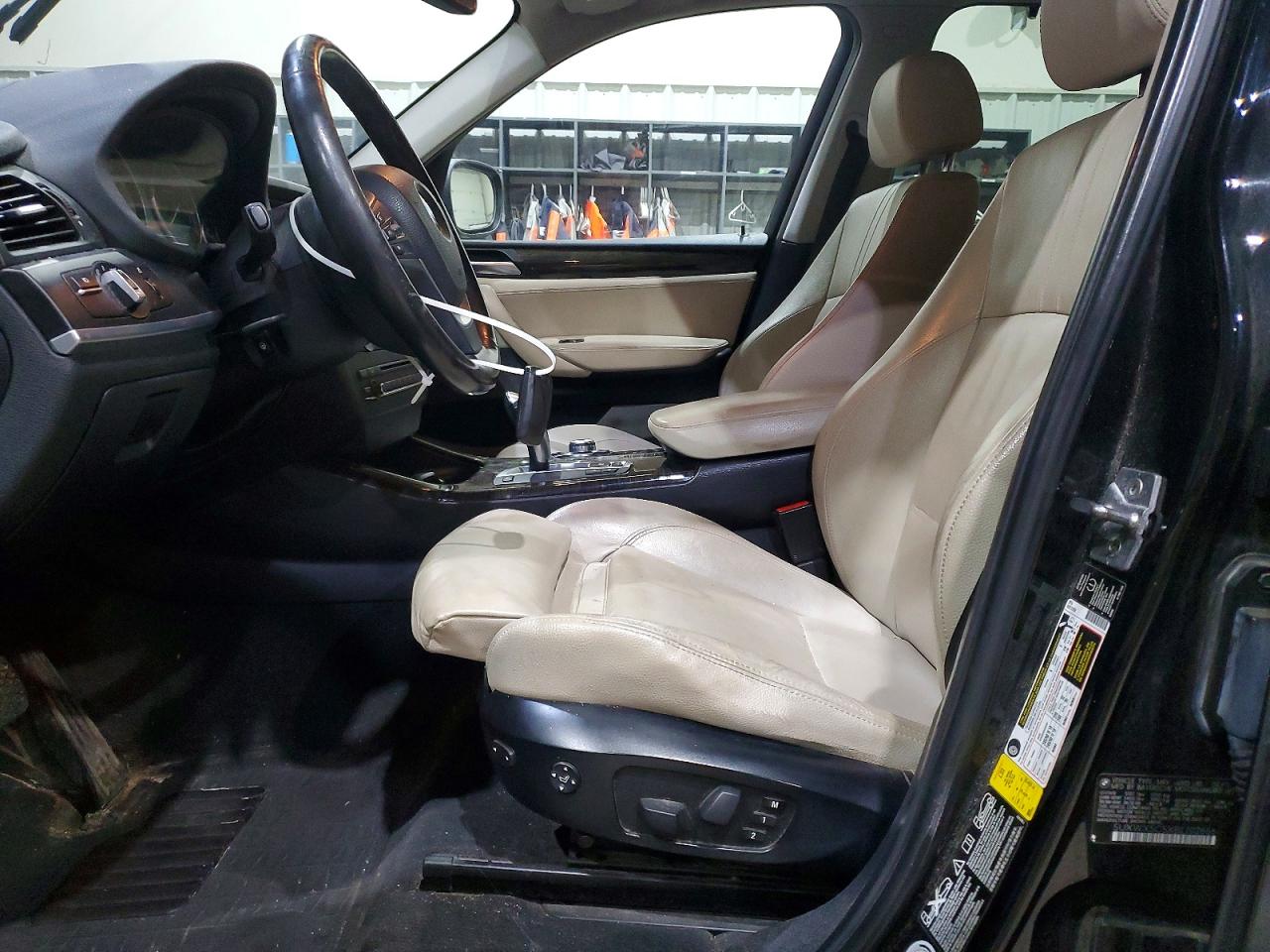 2011 BMW X3 XDRIVE28I photo 13