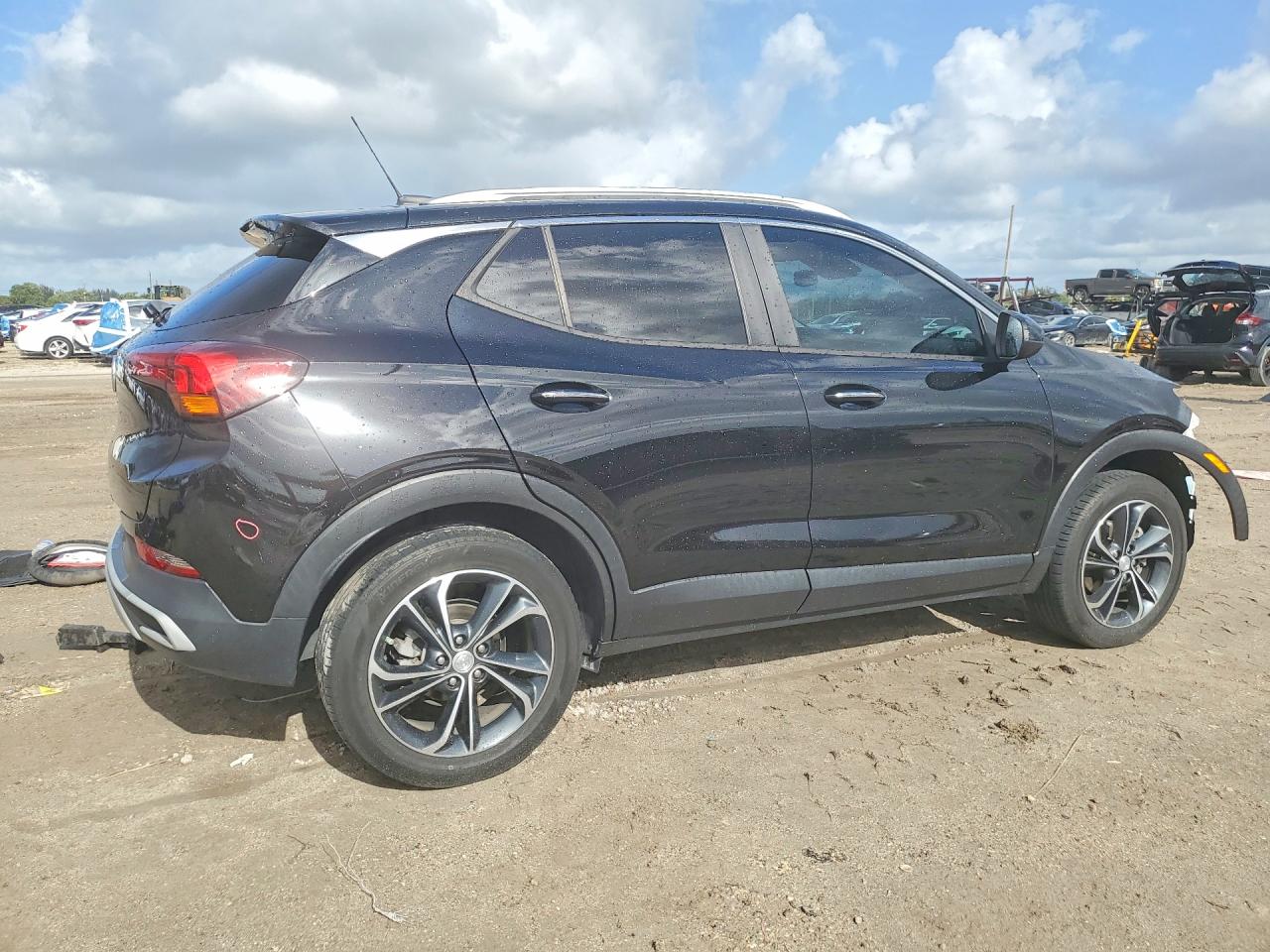 2020 BUICK ENCORE GX SELECT photo 5