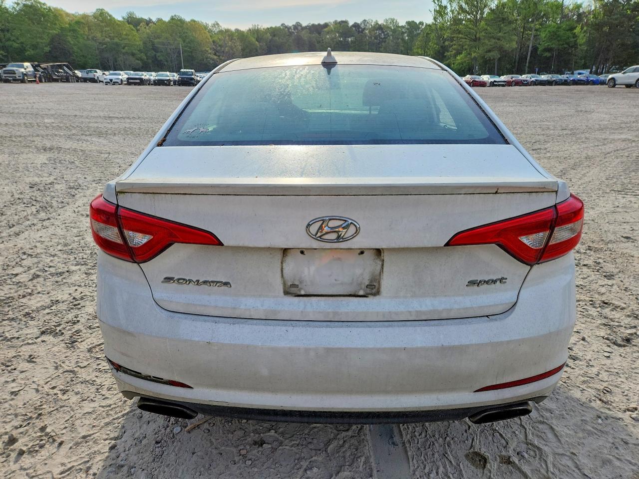 2015 HYUNDAI SONATA SPORT photo 11