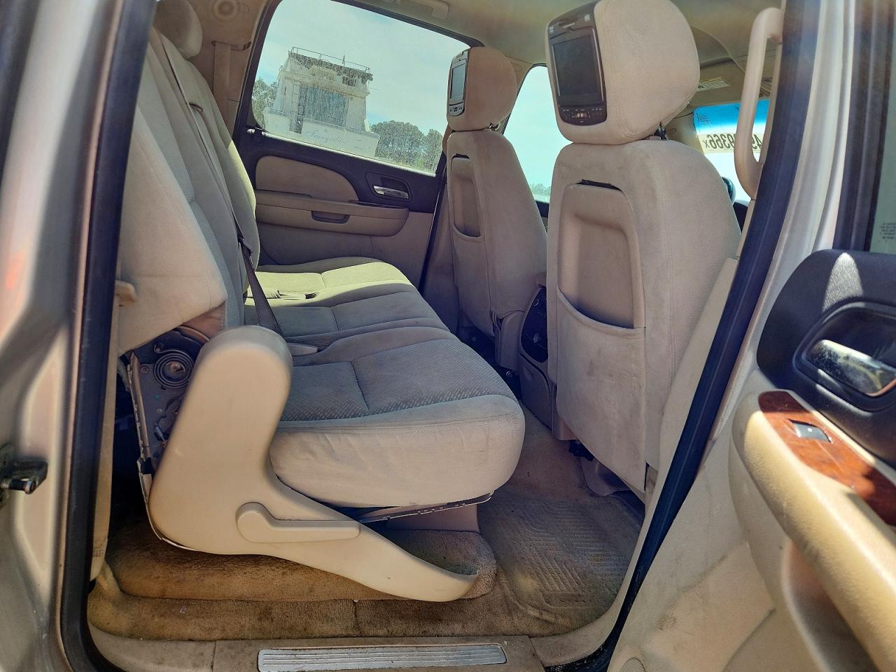 2007 CHEVROLET SUBURBAN photo 21