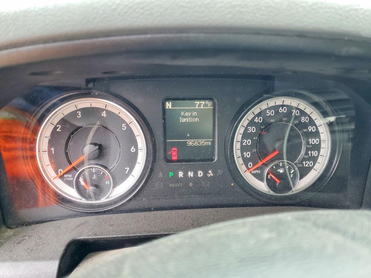 2019 RAM 1500 CLASSIC SLT photo 17