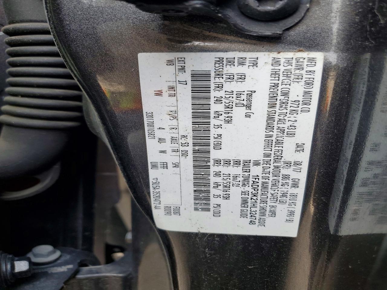 2017 FORD FOCUS SE photo 34