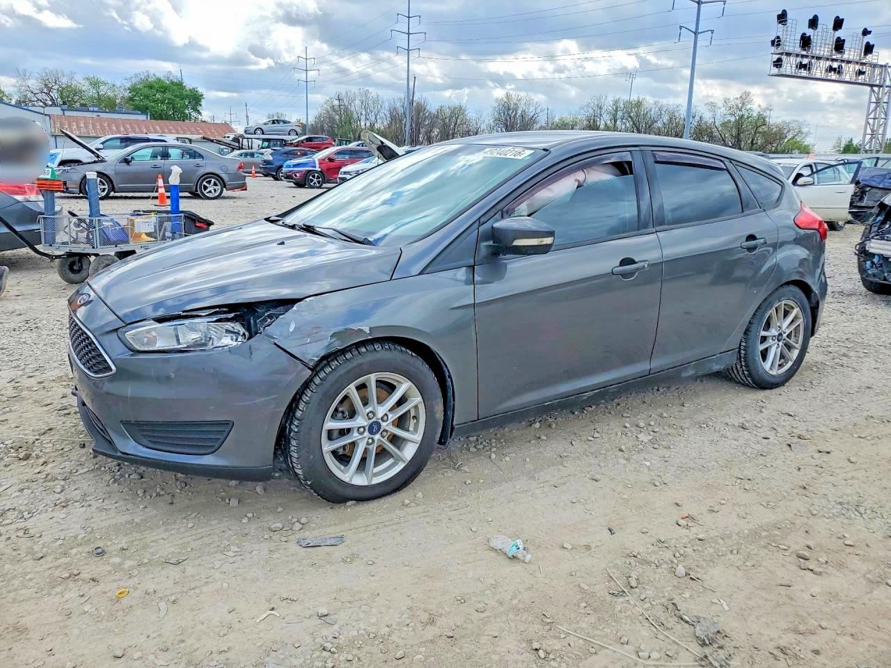 2017 FORD FOCUS