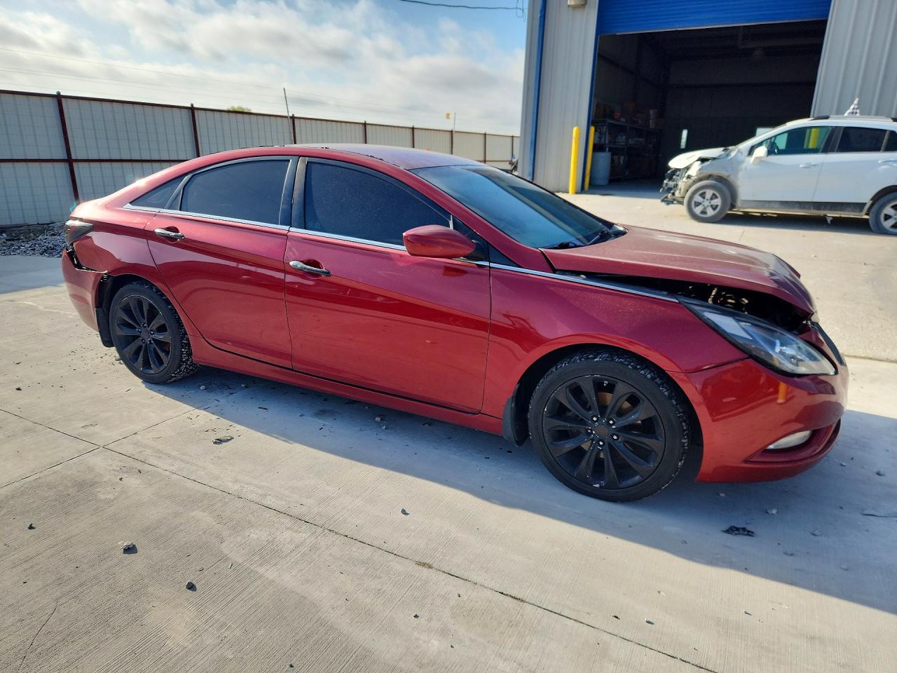 2013 HYUNDAI SONATA SE photo 4