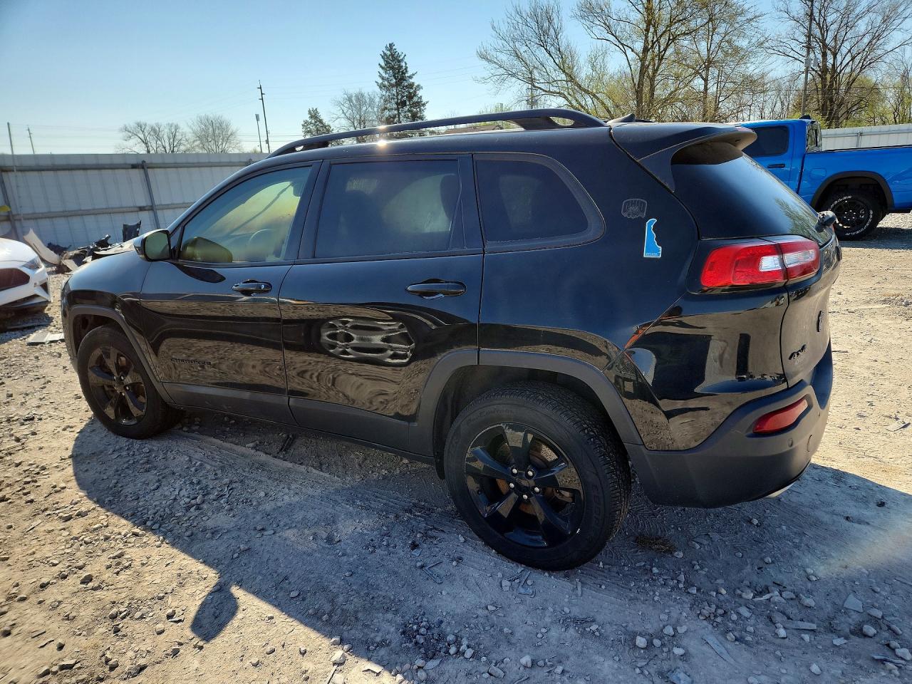 2018 JEEP CHEROKEE LIMITED photo 3