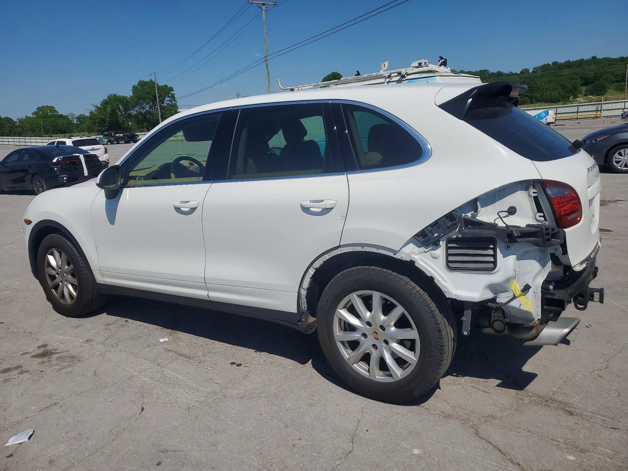 2013 PORSCHE CAYENNE photo 4