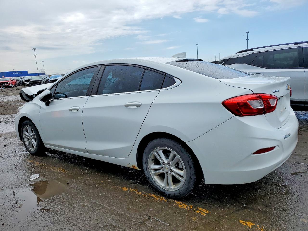 2016 CHEVROLET CRUZE LT photo 4