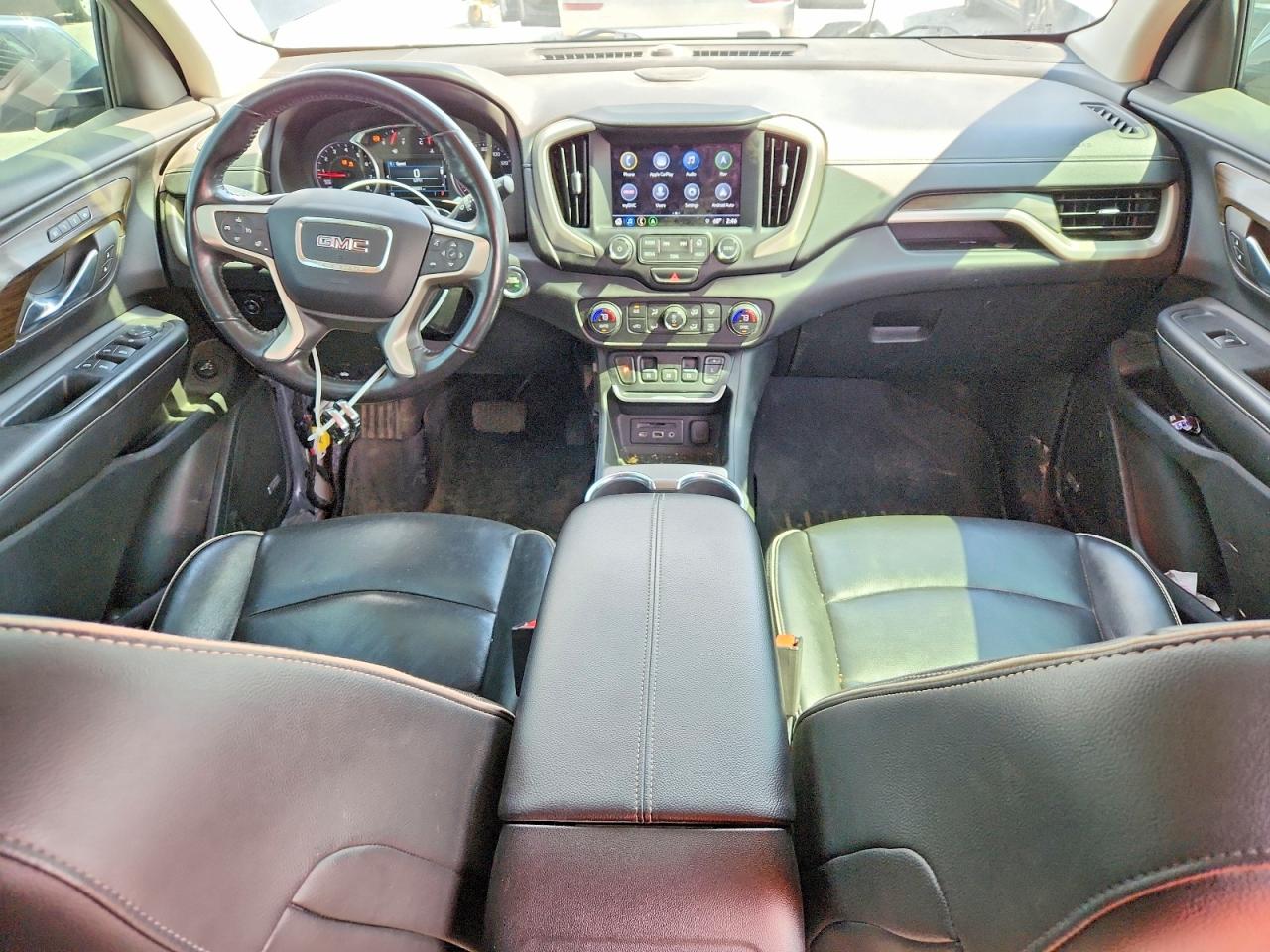 2018 GMC TERRAIN DENALI photo 22