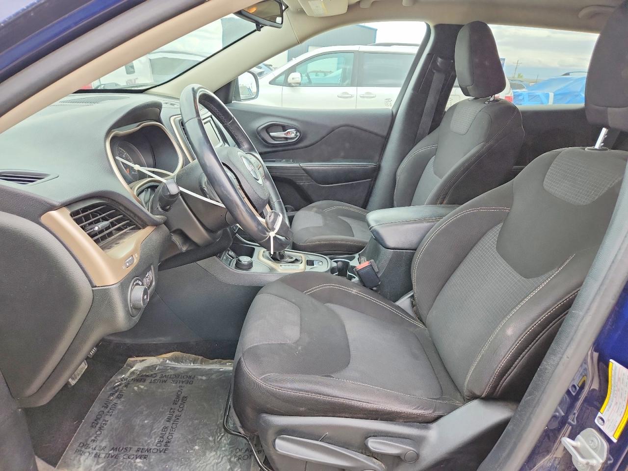2015 JEEP CHEROKEE LATITUDE photo 13