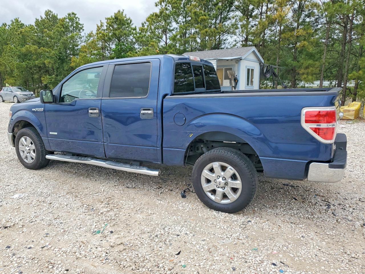 2014 FORD F150 SUPERCREW photo 2