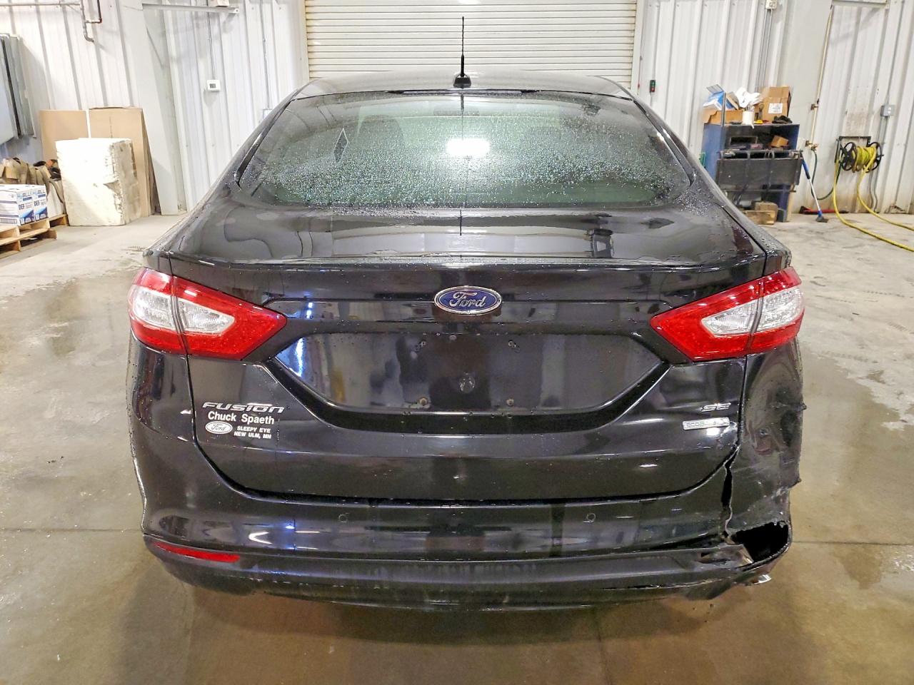 2016 FORD FUSION photo 16