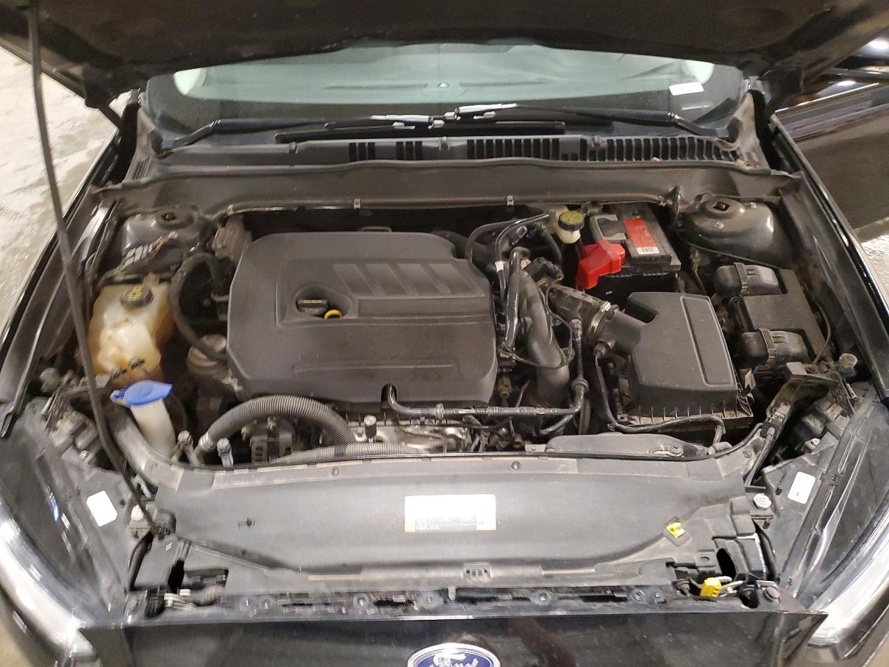 2016 FORD FUSION photo 31