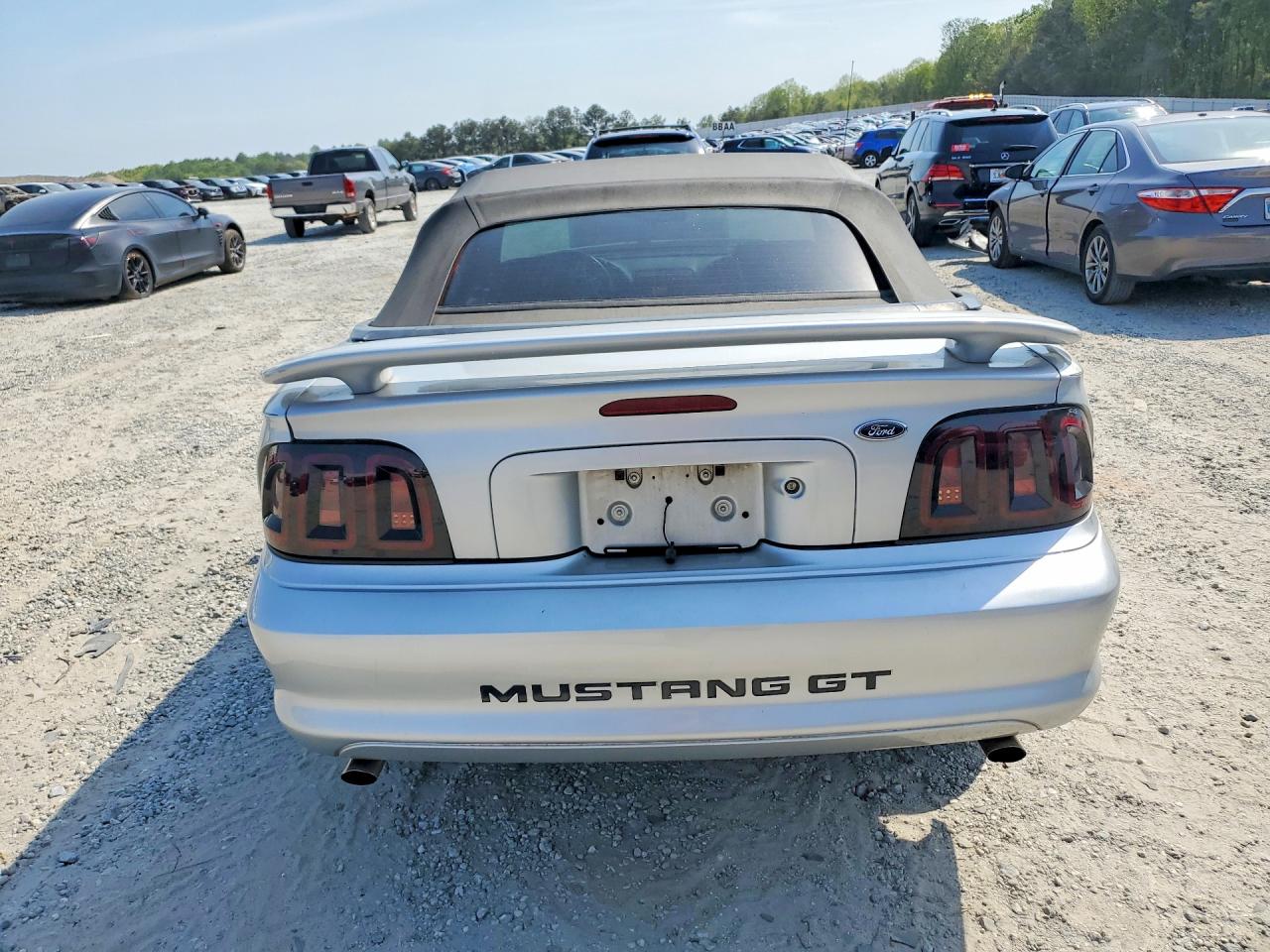 1998 FORD MUSTANG GT photo 16