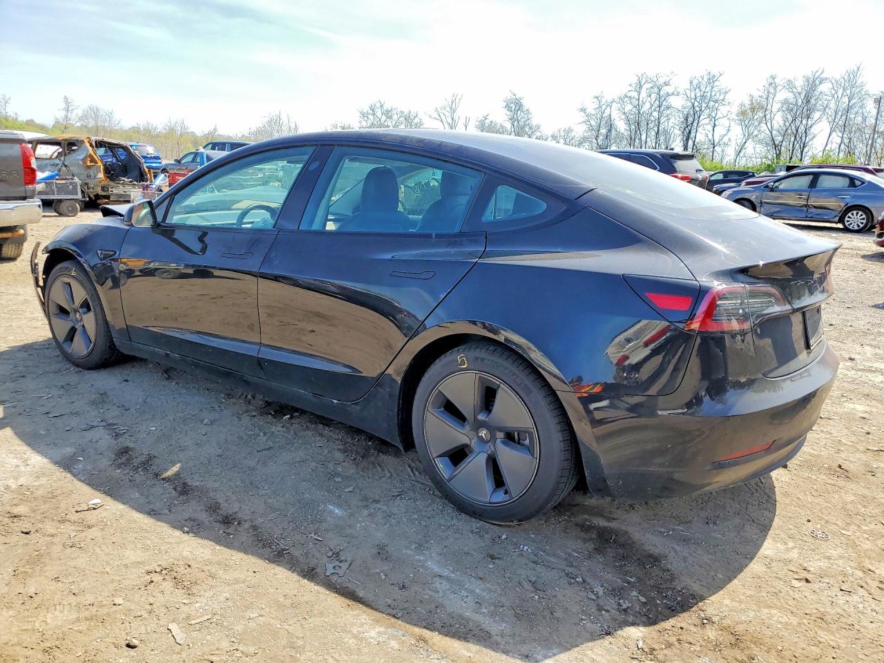 2022 TESLA MODEL 3 photo 3