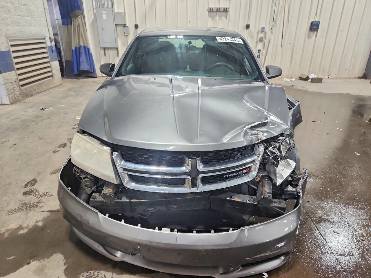 2012 DODGE AVENGER SE photo 9