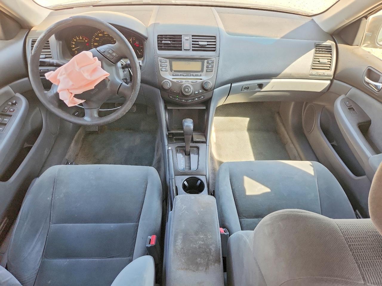 2007 HONDA ACCORD LX photo 8