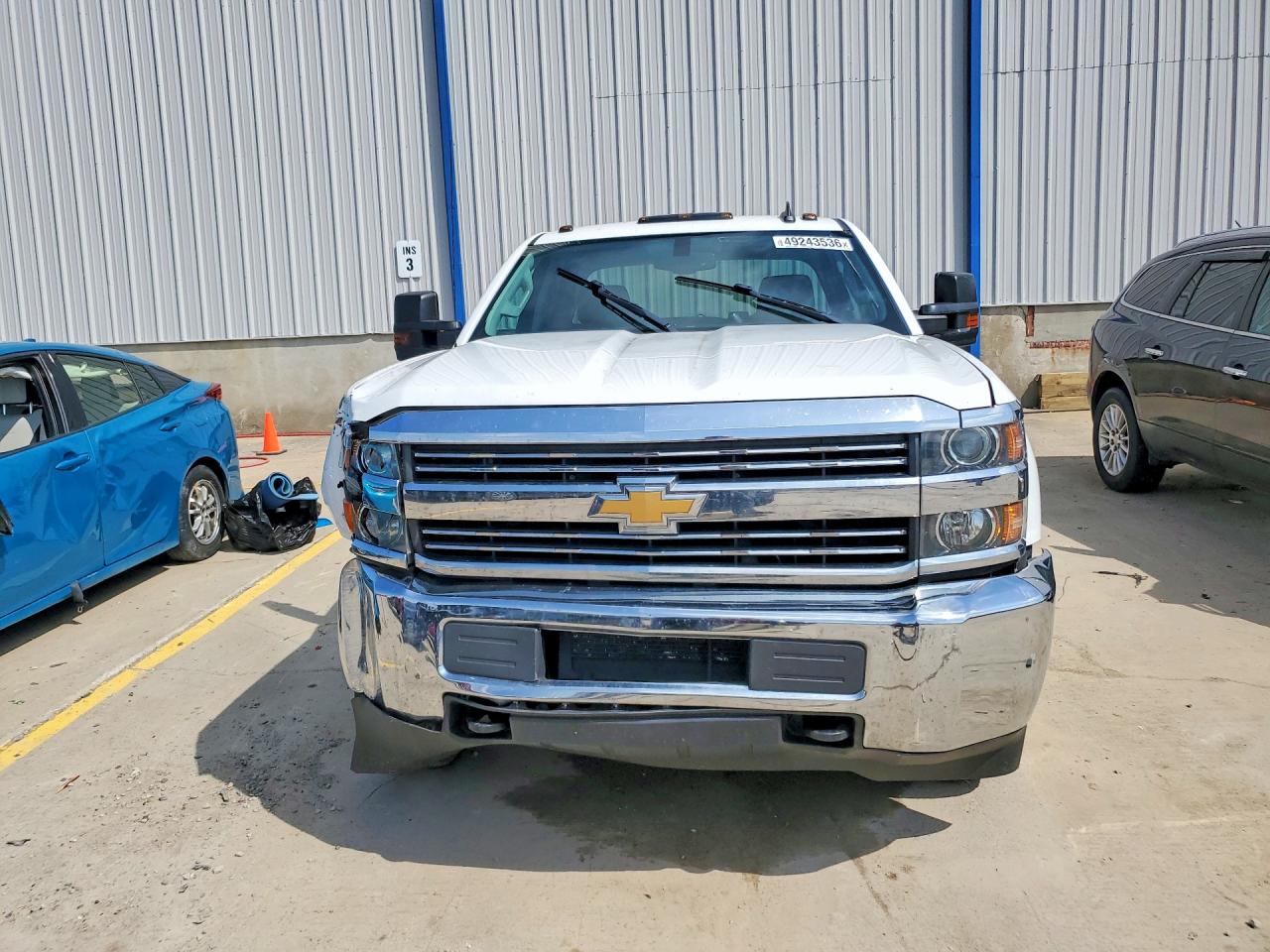 2015 CHEVROLET SILVERADO K2500 HEAVY DUTY photo 9