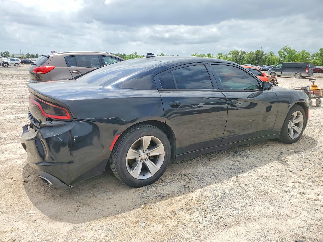 2017 DODGE CHARGER SXT photo 5