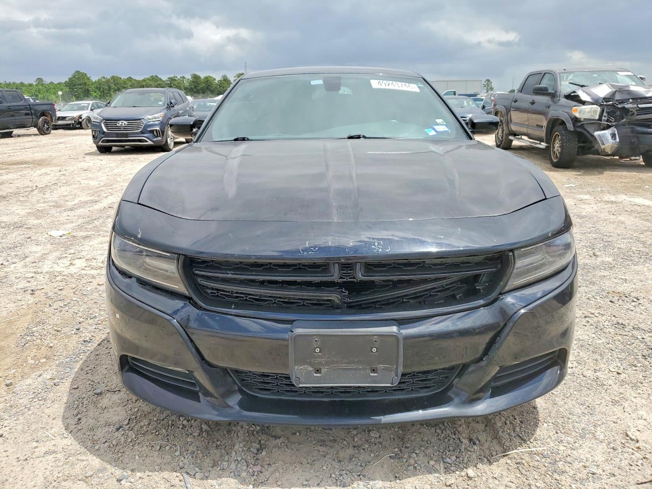 2017 DODGE CHARGER SXT photo 9