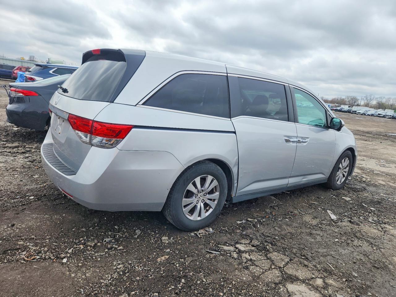 2014 HONDA ODYSSEY EXL photo 5