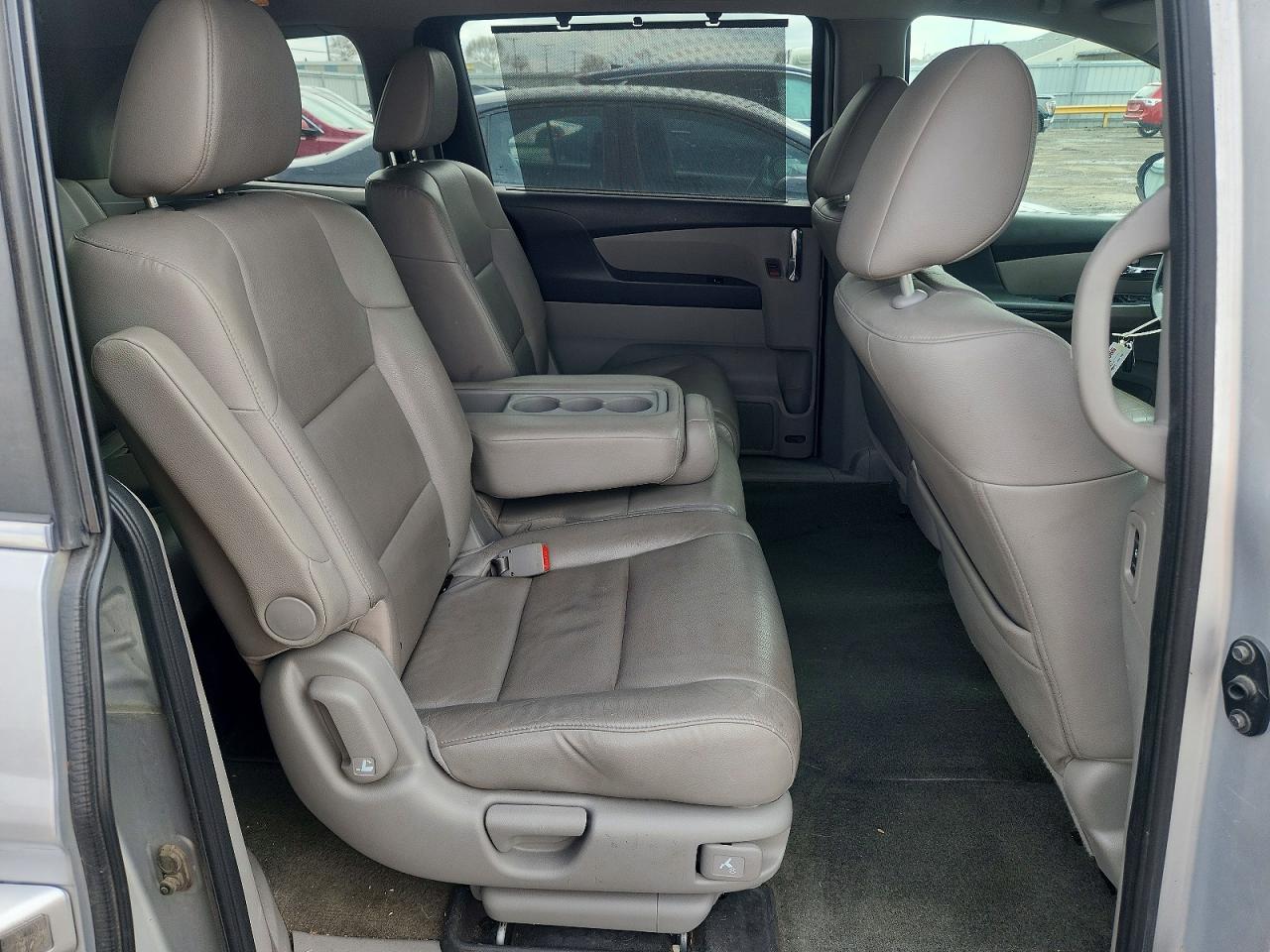 2014 HONDA ODYSSEY EXL photo 21