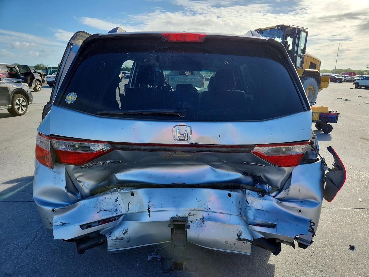 2012 HONDA ODYSSEY TOURING photo 11