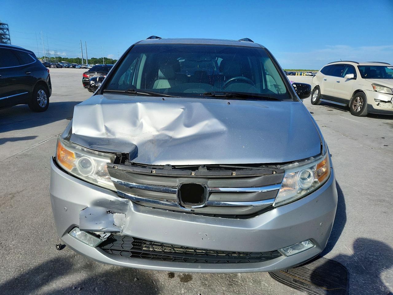 2012 HONDA ODYSSEY TOURING photo 9