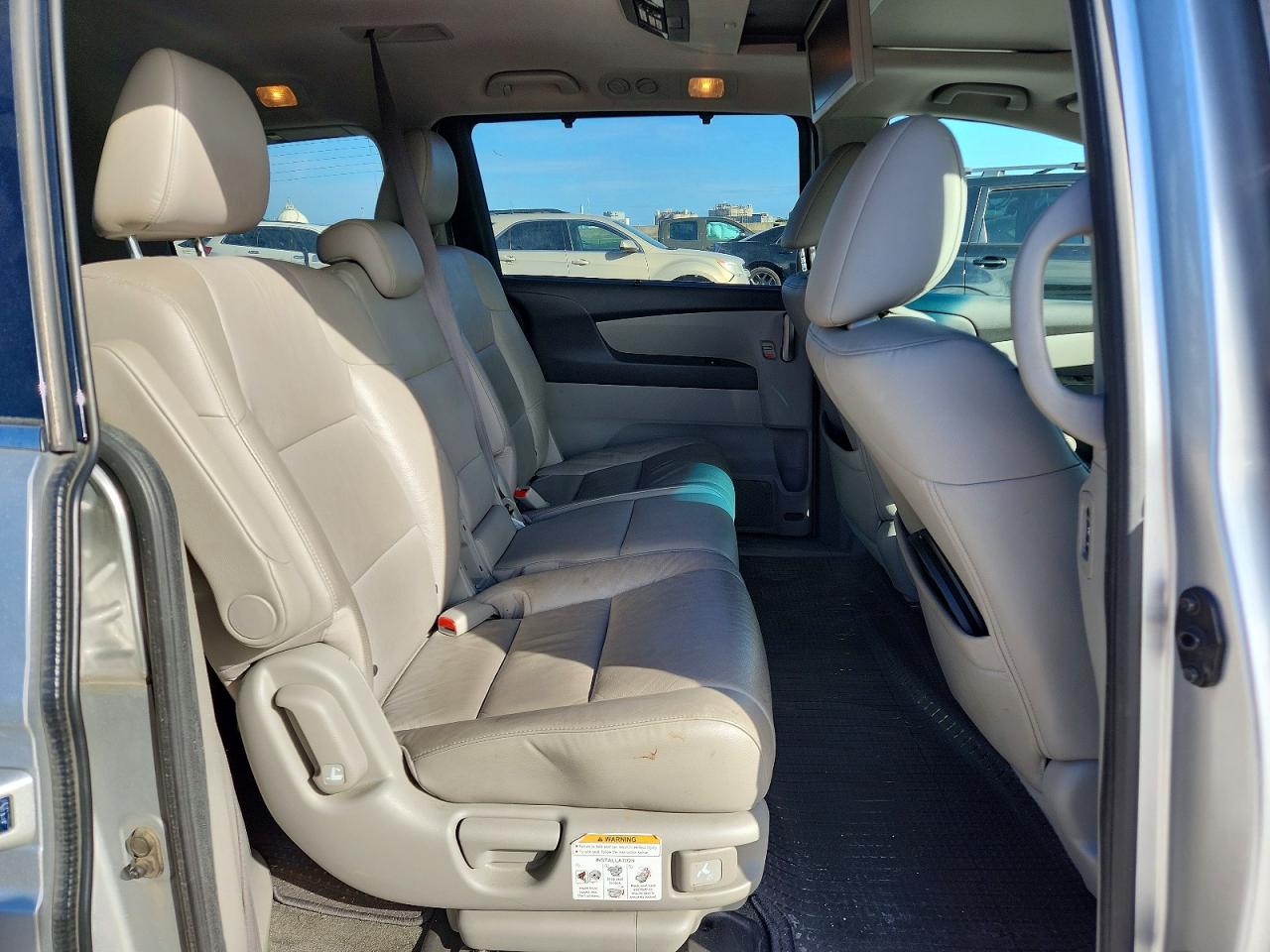 2012 HONDA ODYSSEY TOURING photo 21