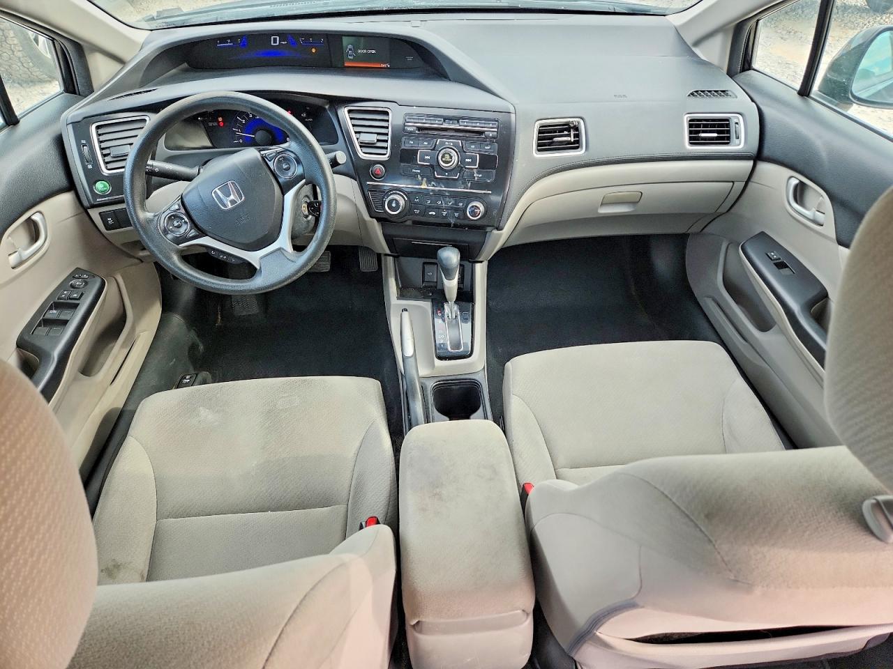 2013 HONDA CIVIC LX photo 17