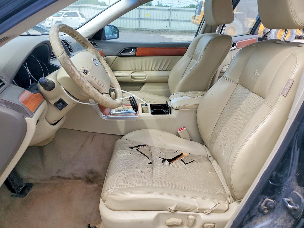 2006 INFINITI M35 BASE photo 13