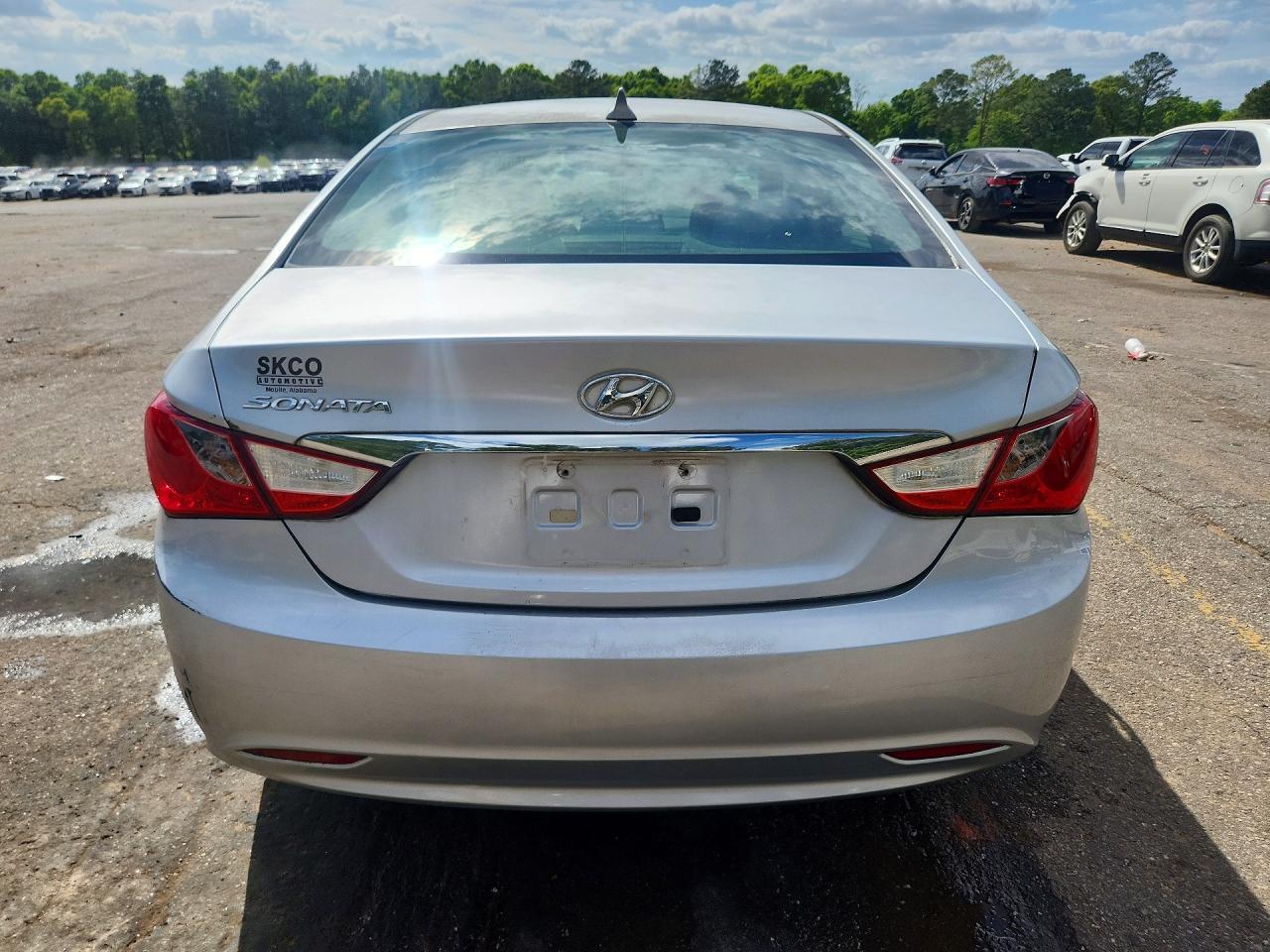 2011 HYUNDAI SONATA GLS photo 11