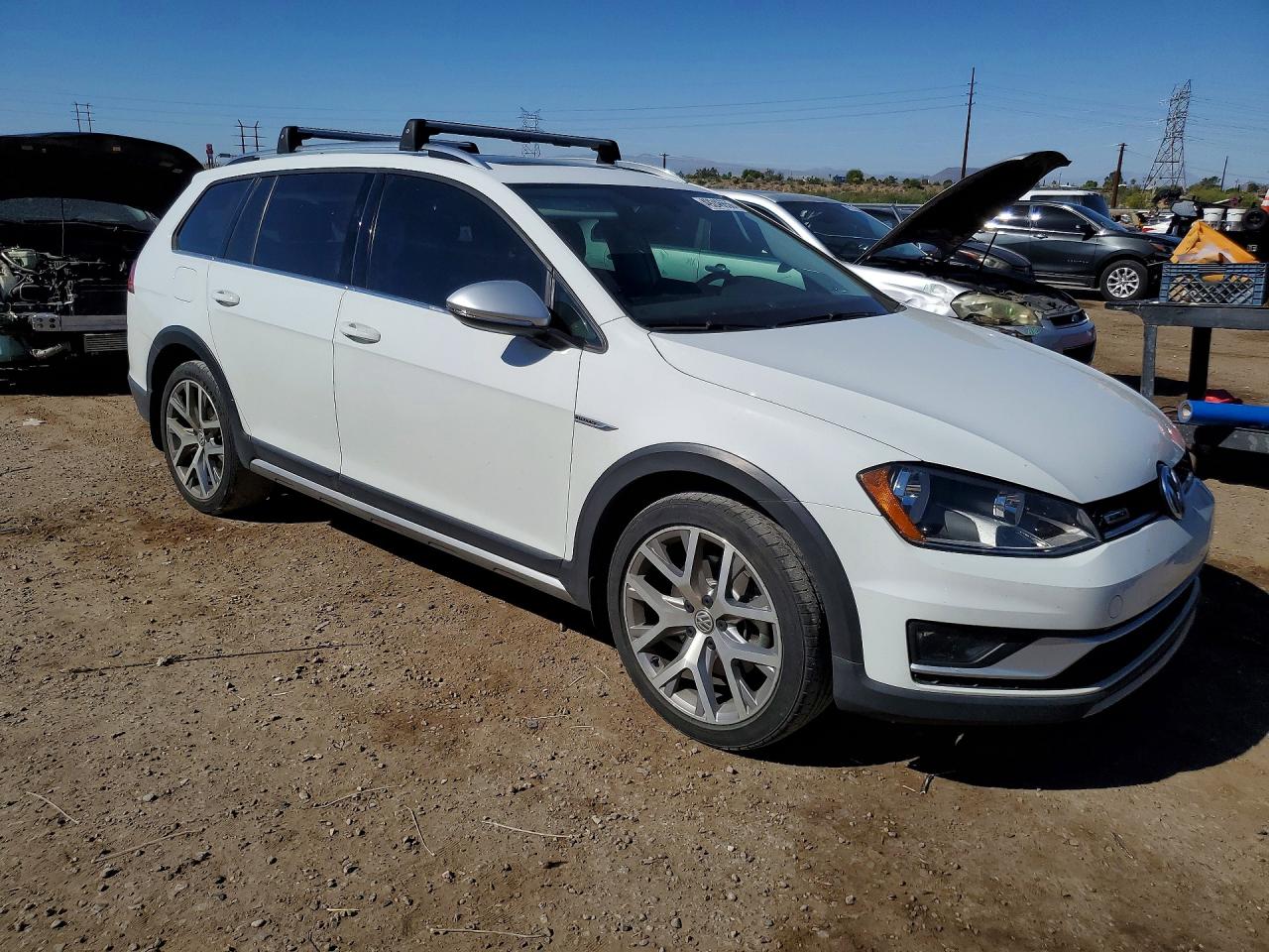 2017 VOLKSWAGEN GOLF ALLTRACK S photo 10
