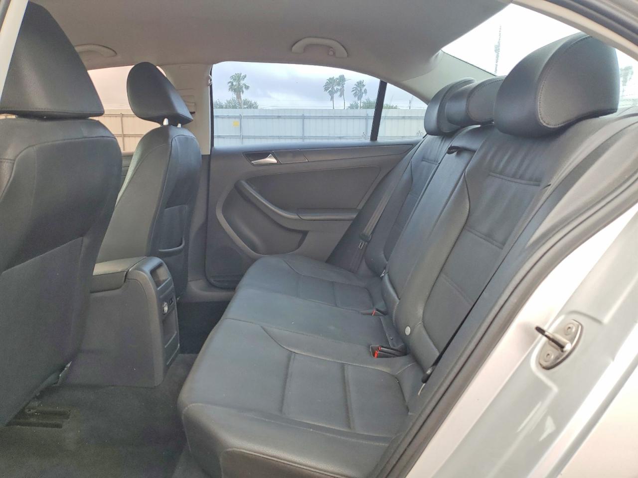 2012 VOLKSWAGEN JETTA SE photo 19