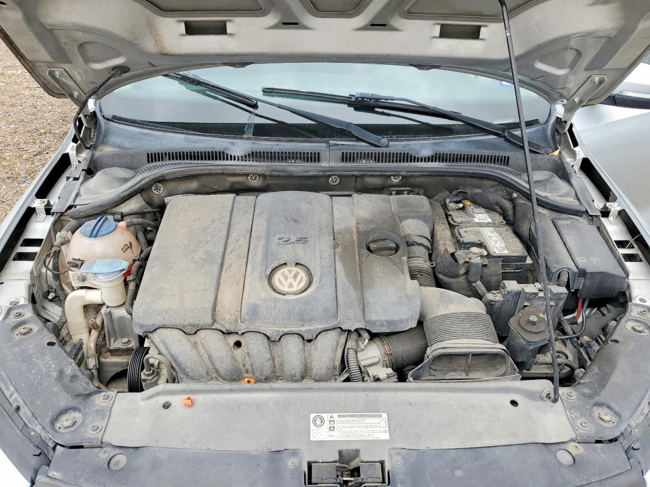 2012 VOLKSWAGEN JETTA SE photo 21