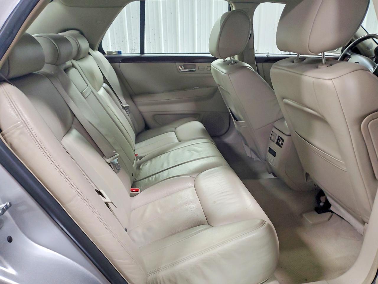 2010 CADILLAC DTS PREMIUM COLLECTION photo 19