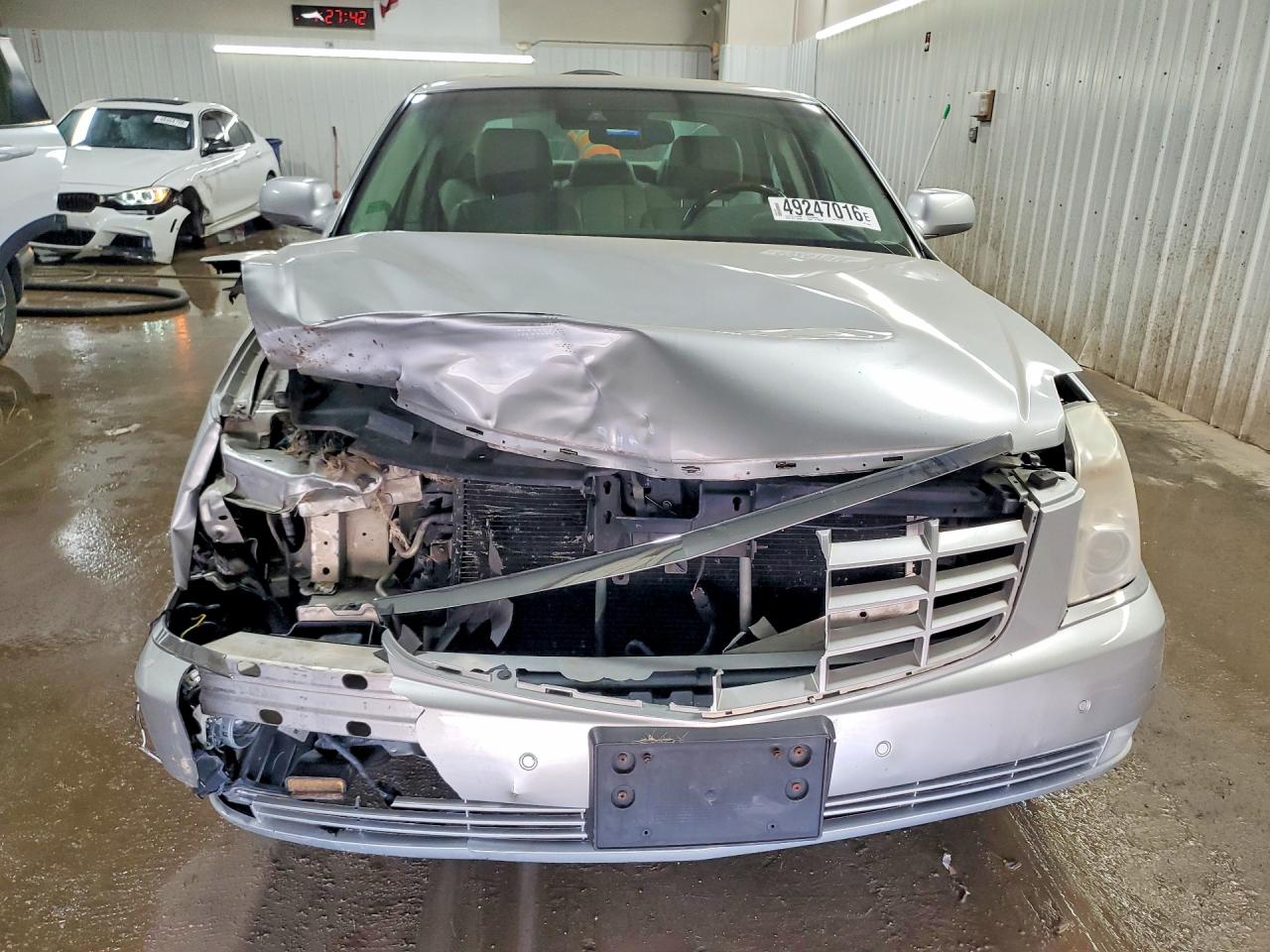 2010 CADILLAC DTS PREMIUM COLLECTION photo 9