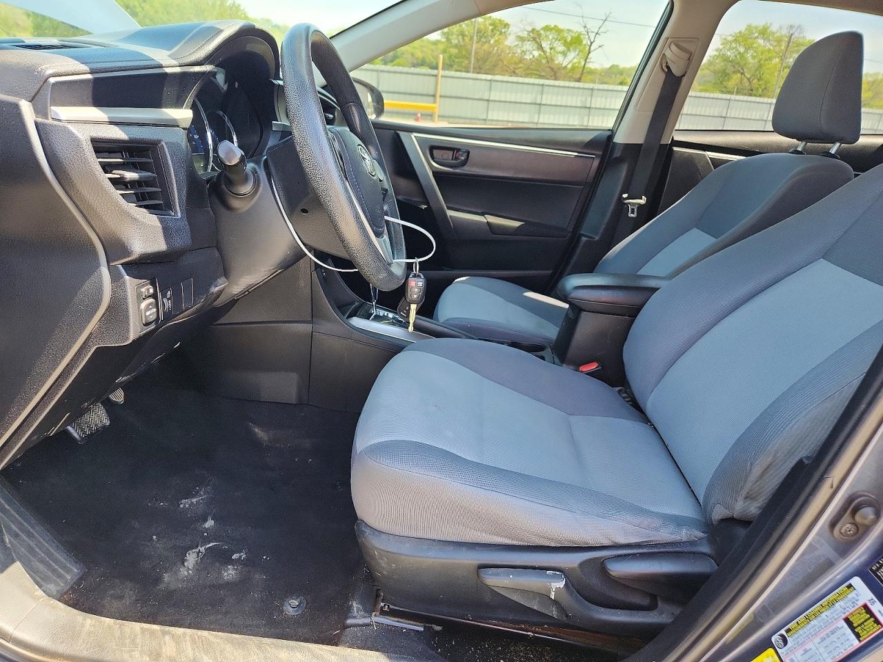 2014 TOYOTA COROLLA L photo 7
