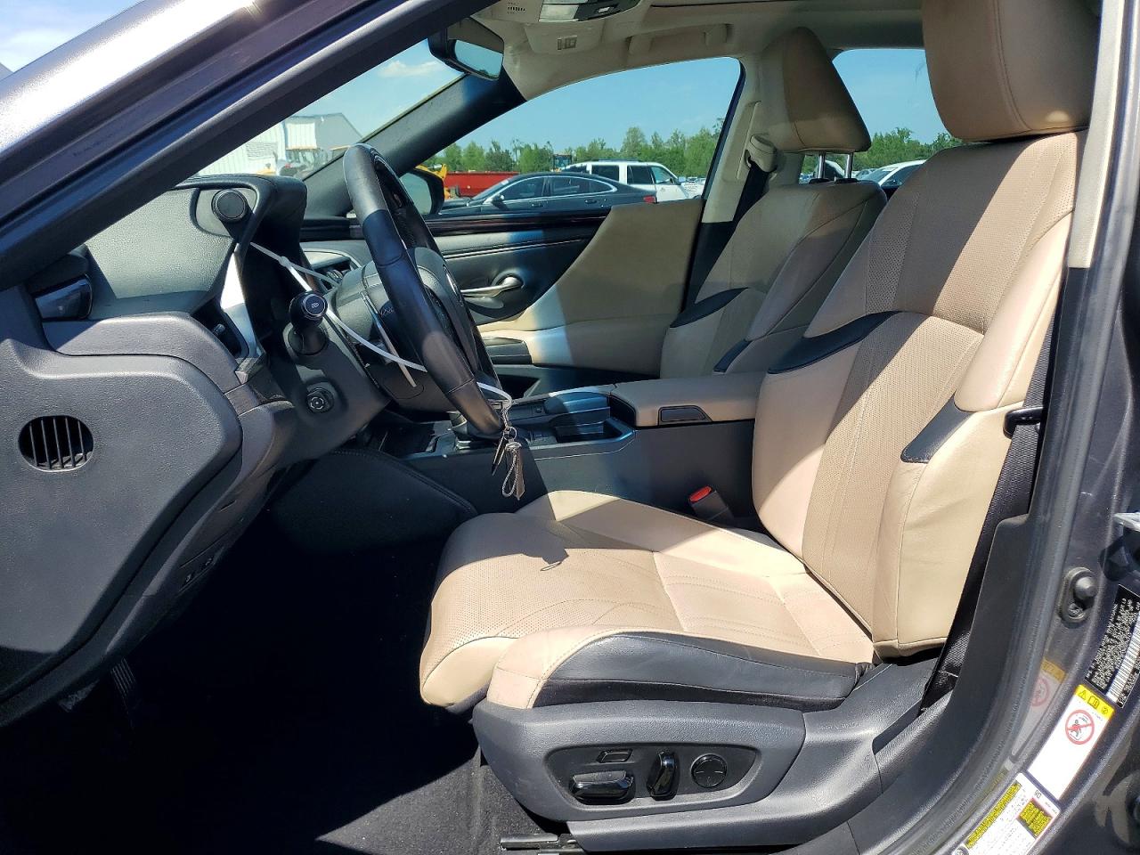 2019 LEXUS ES 350 photo 13