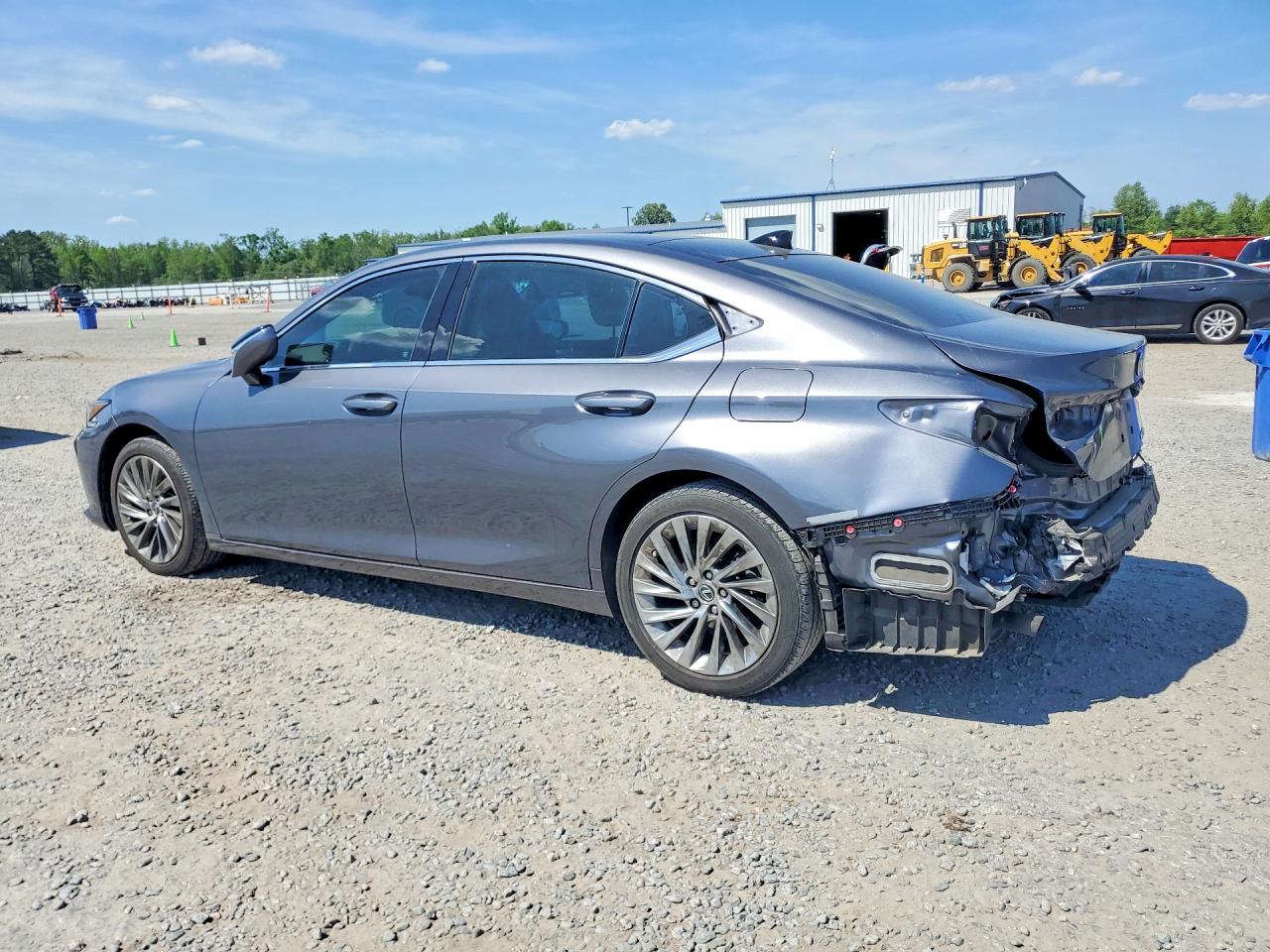 2019 LEXUS ES 350 photo 3