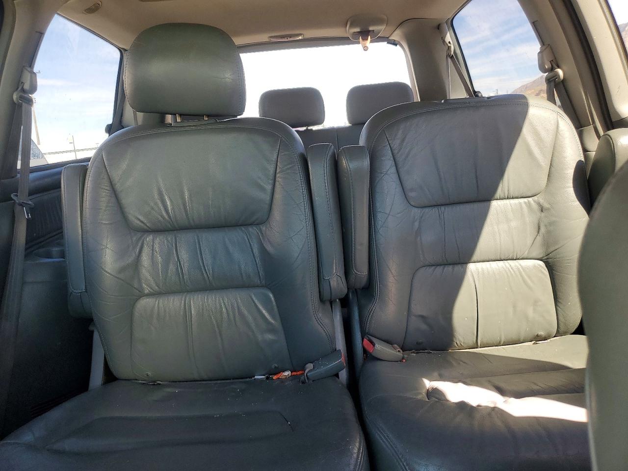2004 HONDA ODYSSEY EXL photo 10