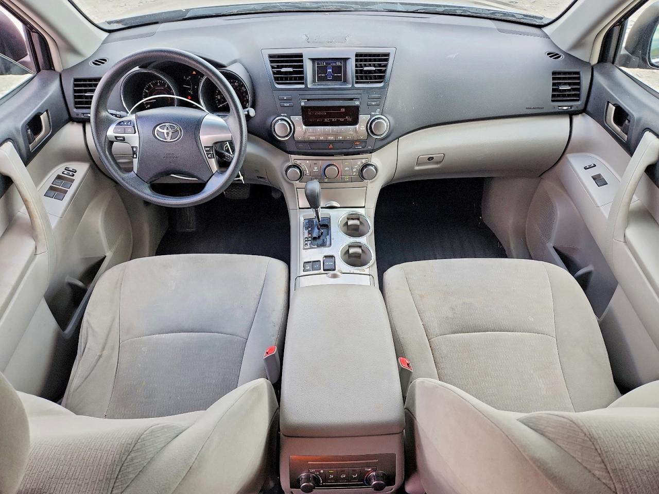 2011 TOYOTA HIGHLANDER BASE photo 15
