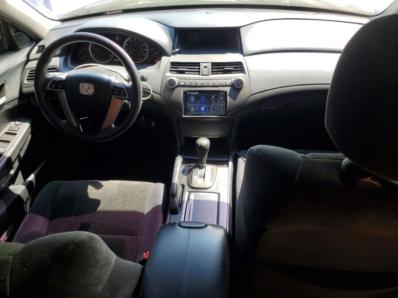 2009 HONDA ACCORD LX photo 15
