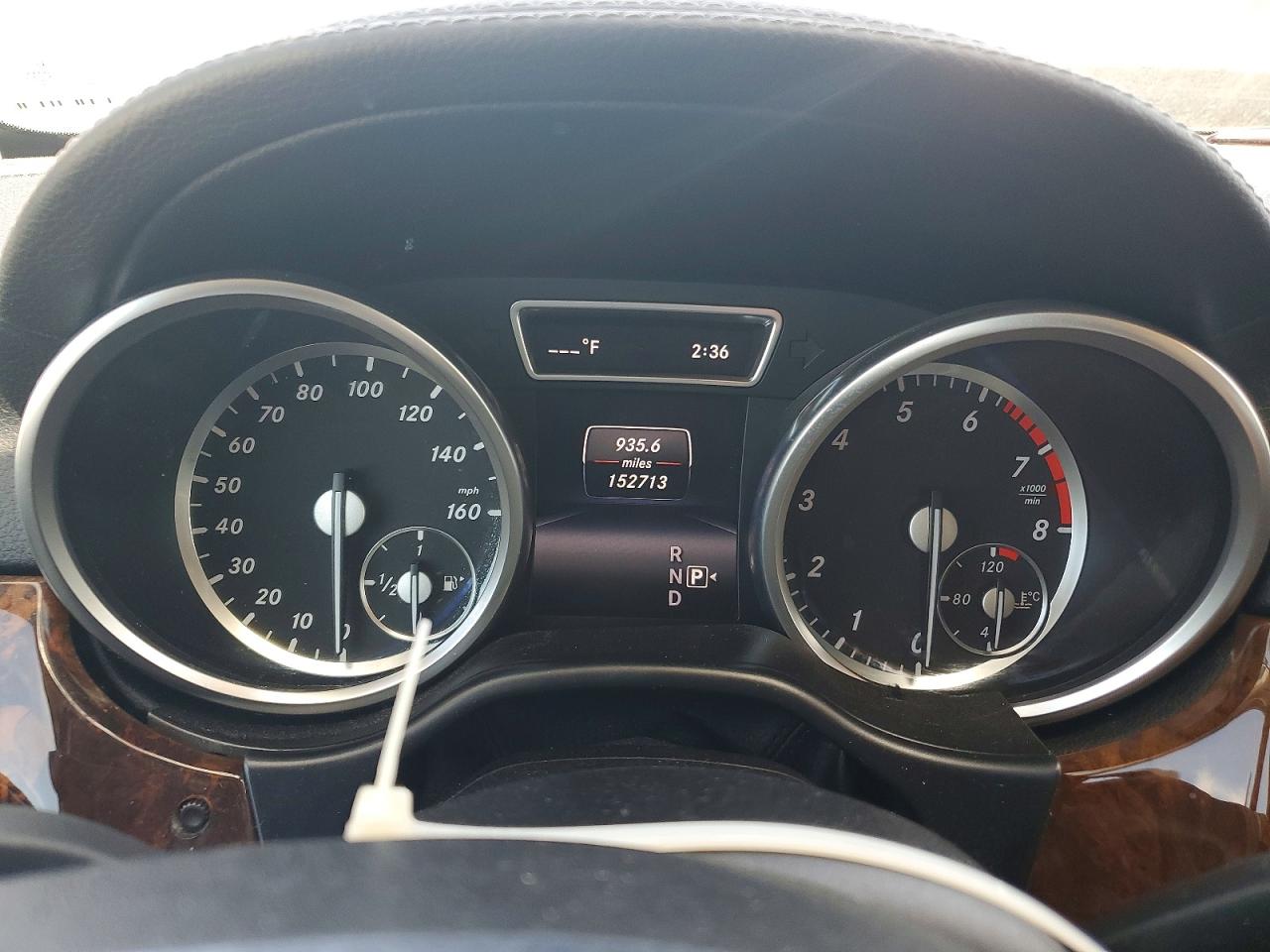 2014 MERCEDES-BENZ GL 550 4MATIC photo 17